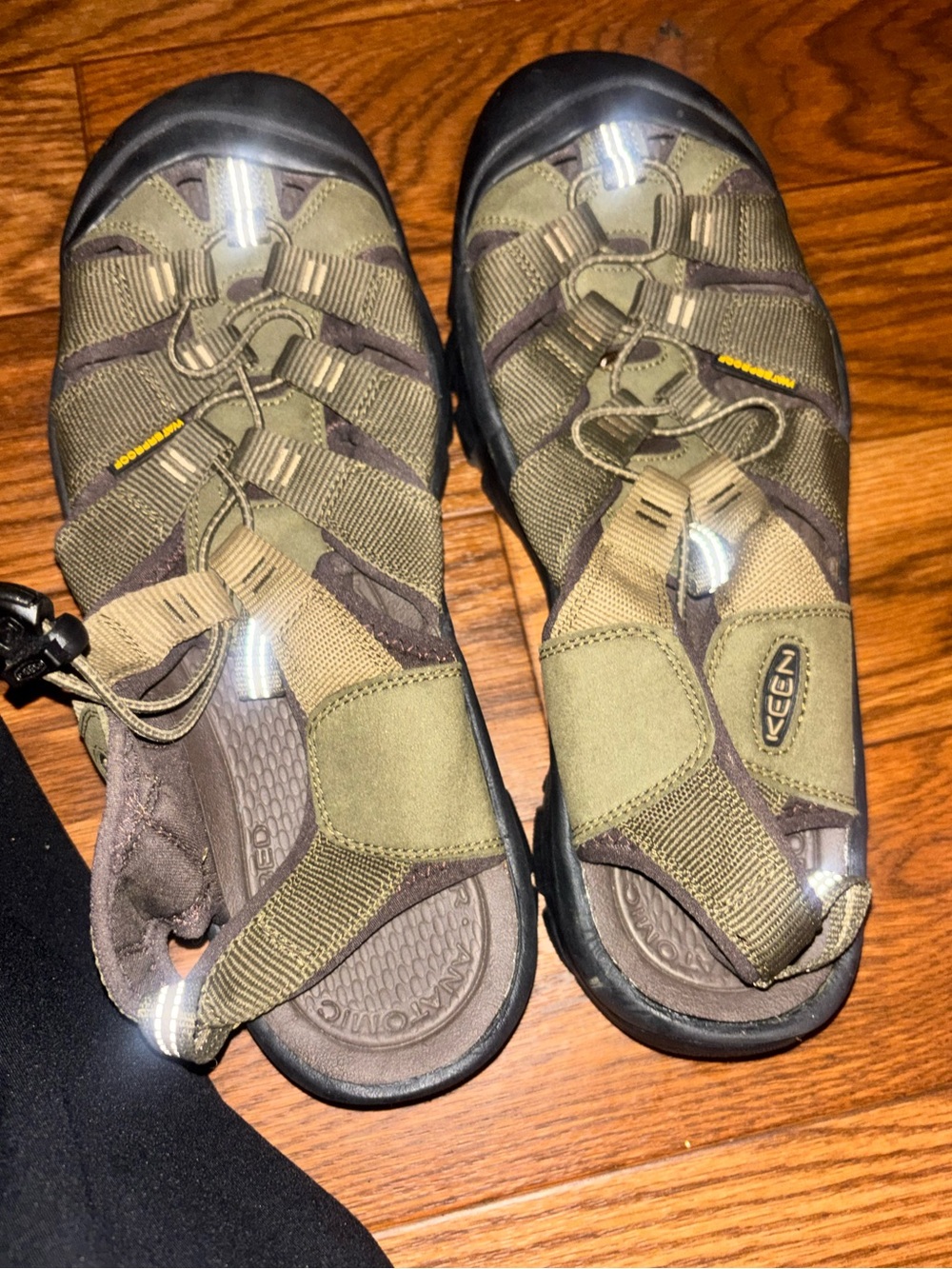 Keen Men's Newport H2 Sandal Size 12 Brown Hiking Outdoor Closed